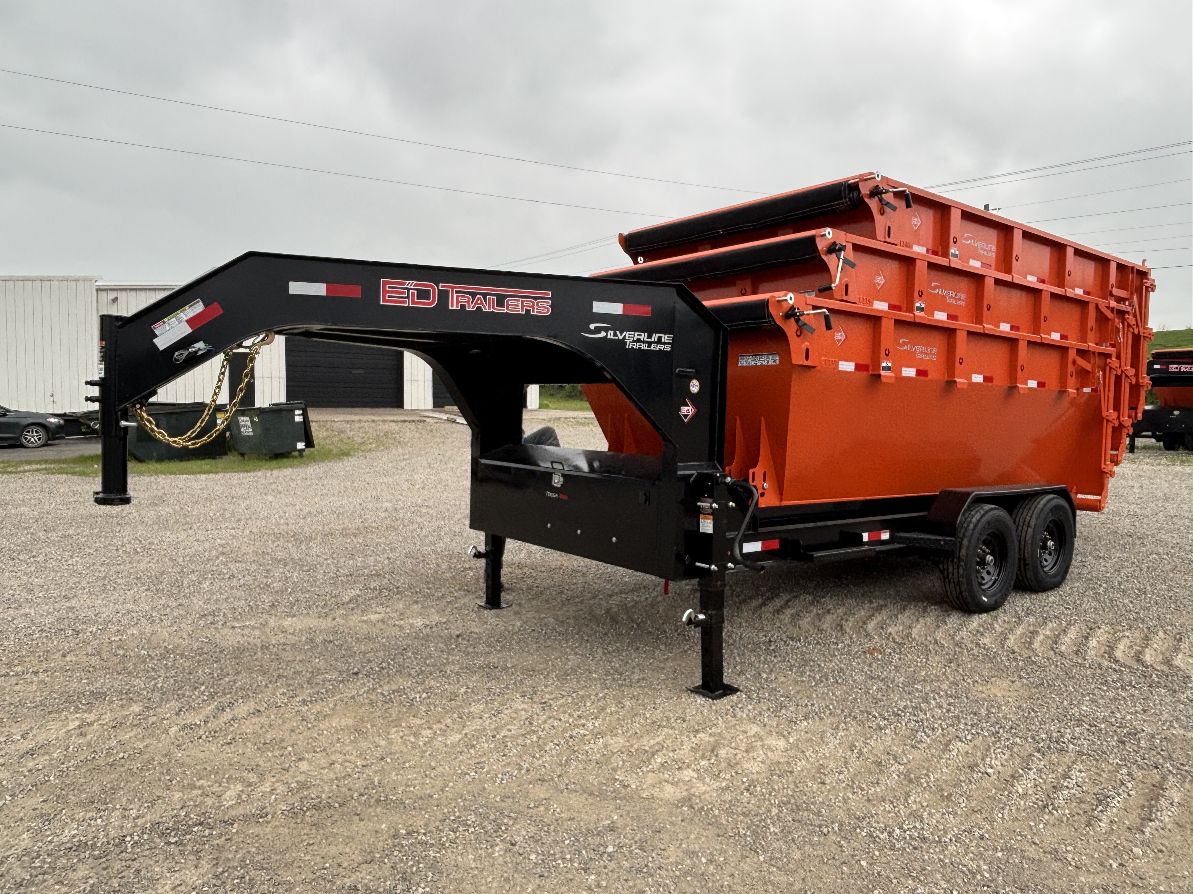 Front three-quarter view of the Waste Rescue KC dump trailer